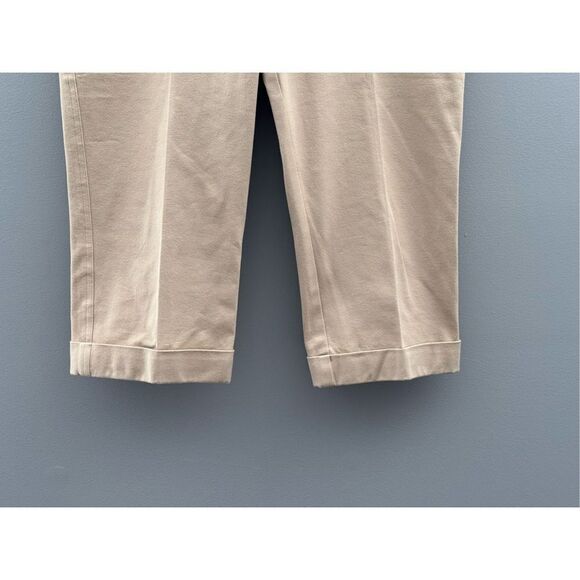 Lauren Ralph Lauren Khaki Capris, size 12 - Picture 2 of 9